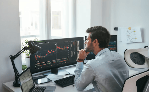 Aplikasi Trading Saham AI Terbaik untuk Day Trading dan Scalping