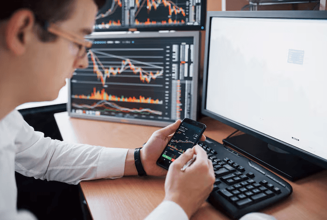 Daftar Aplikasi Trading Saham AI Terbaik dengan Biaya Transaksi Terendah