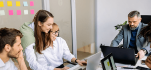 AI Pembuat Gambar Terbaik untuk Jualan Online